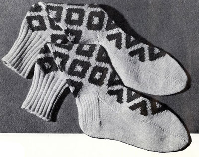 Bold Diamond Argyle Socks Pattern
