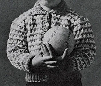 Bulky Knit Cardigan Pattern #923