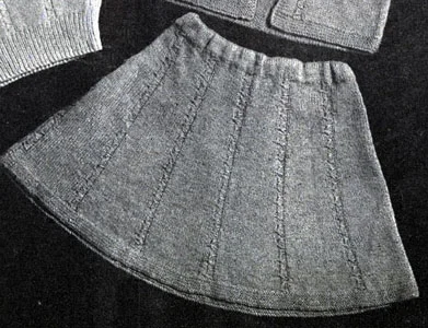 Skirt with Drawn Cables Pattern #163