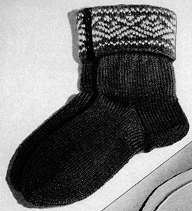 Knitted Socks Pattern #2277
