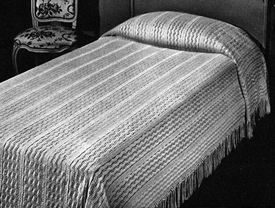 Pomander Walk Bedspread Pattern #650