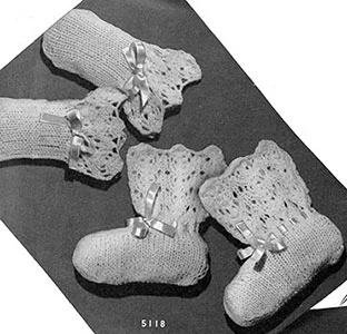 Fingers and Toes Mittens and Bootees Set Pattern #5118