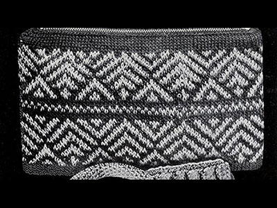 Zig Zag Knitted Bag Pattern #2051
