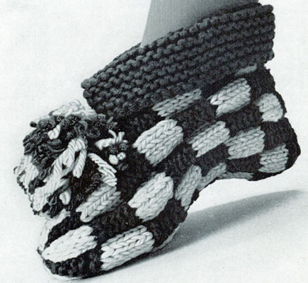 Let's Play Checkers Cuff Slipper Pattern