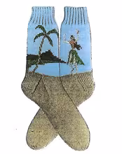 Hawaiian Girl Socks Pattern #7256 profile