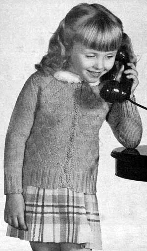 Girl's Cardigan Sweater Pattern #400