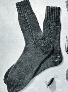 Cable Clock Socks Pattern #390
