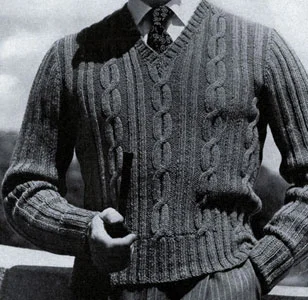 Cable Stitch V-Neck Pullover Pattern #4033