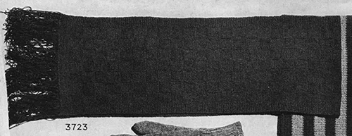 Knitted Scarf Pattern #3723