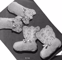 Fingers and Toes Mittens and Bootees Set Pattern #5118